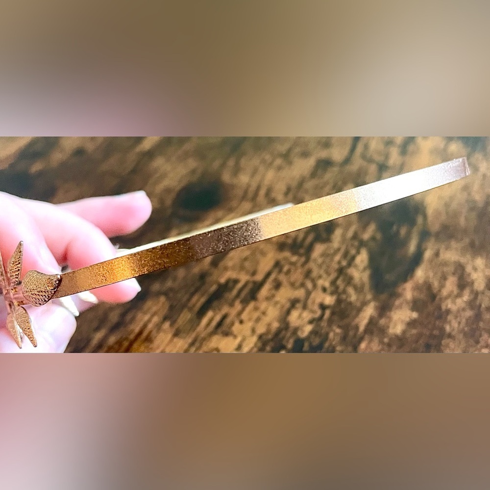 Gold Laurel Leaf Headband Crown Boho Grecian Goddess Festival Bridal Tiara - Picture 7 of 8